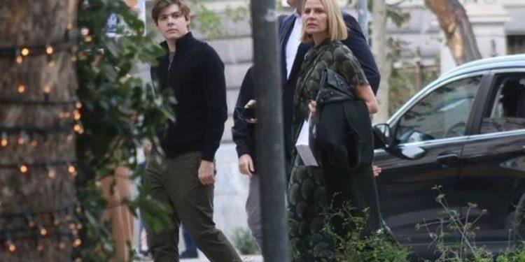 Τζένη Μπαλατσινού και Βασίλης Κικίλιας σε σπάνια εμφάνιση με τον Μάξιμο Κωστόπουλο