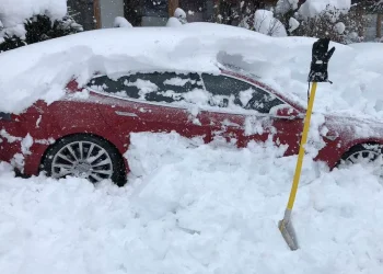 Τα Tesla κατέρρευσαν στο κρύο