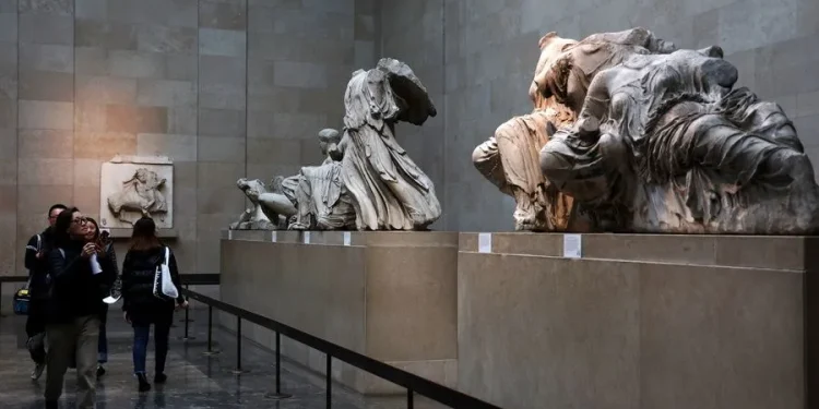 «Φέρτε πίσω τα κλεμμένα», το παγκόσμιο αίτημα στους Βρετανούς: Τόμας Μπρους, ο 7ος Κόμης του Έλγιν είναι ο ληστής των Γλυπτών Μαρμάρων του Παρθενώνα