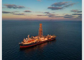 Άγνωστη υποθαλάσσια ηφαιστειακή έκρηξη έφεραν στο φως έρευνες στη Σαντορίνη