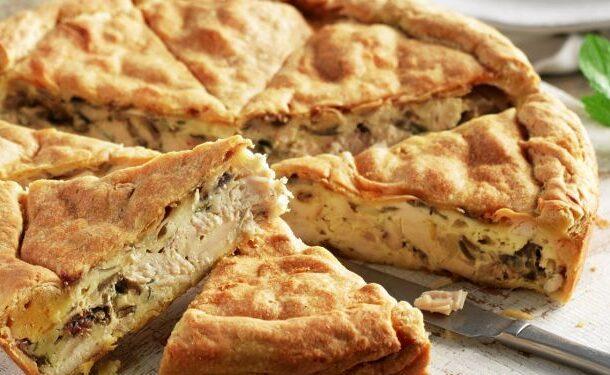 Πίτα με κοτόπουλο και κεφαλογραβιέρα