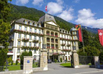 Τα Grand Hotels και μία «μικρή κοινωνική επανάσταση»