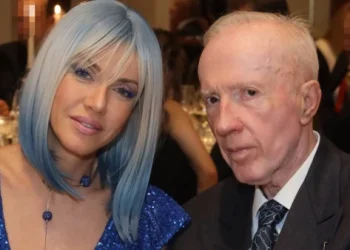 Η Τζόρτζια Σιακαβάρα αποχώρησε ξαφνικά από την παράσταση «Γέρμα» που πρωταγωνιστούσε