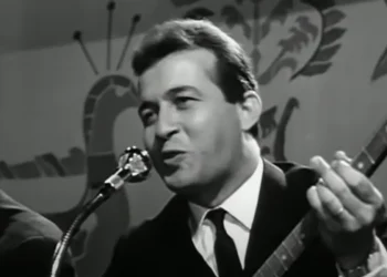 Η τελευταία επιθυμία του Δημήτρη Παπαμιχαήλ γίνεται πραγματικότητα 20 χρόνια μετά τον θάνατό του