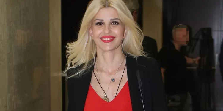 Η Έλενα Ράπτη παντρεύτηκε κάτω από άκρα μυστικότητα