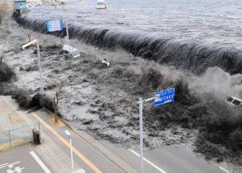 Ισχυρός σεισμός στην Ιαπωνία – προειδοποίηση για τσουνάμι