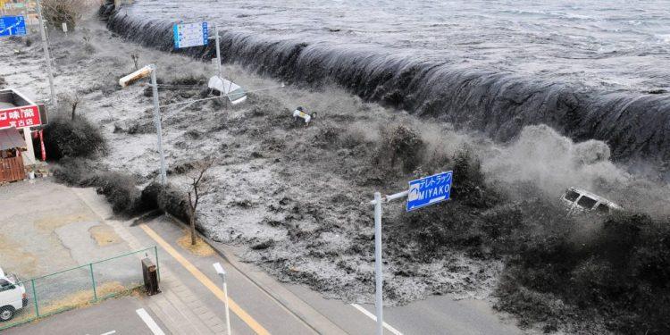Ισχυρός σεισμός στην Ιαπωνία – προειδοποίηση για τσουνάμι