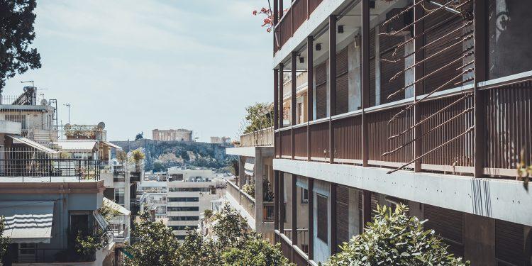 «Πληρώνω 900 ευρώ για ένα κρύο σπίτι»