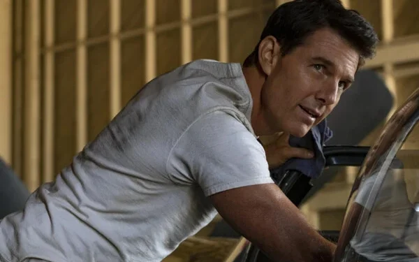 Τομ Κρουζ: Επιστρέφει ως Πιτ Μάβερικ Μίτσελ στο Top Gun 3