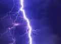 Αγριεύει ο καιρός – Πού θα χτυπήσουν επικίνδυνα καιρικά φαινόμενα με χαλάζι και ανεμοστρόβιλους