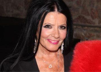 Ζωζώ Σαπουντζάκη: Το μήνυμα μέσα από το νοσοκομείο – Είμαι ζωντανή, ντροπή που θέλησαν να με παρουσιάσουν προ του τέλους