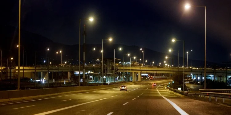 Αττική Οδός: Κλείνει η είσοδος από Μαρκόπουλο προς αεροδρόμιο και Ελευσίνα μέχρι το πρωί της Τρίτης