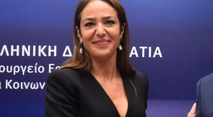 Περίπου 400.000 μη μισθωτοί σε κίνδυνο να χάσουν την ιατροφαρμακευτική τους περίθαλψη