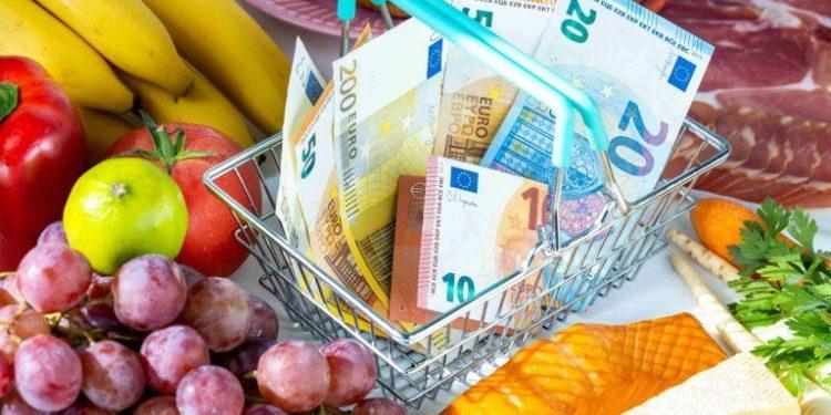 Οι πρωταγωνιστές της ακρίβειας: Γιατί ανεβαίνουν οι τιμές στα ράφια