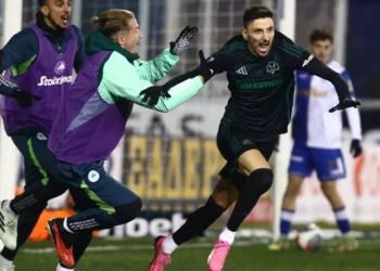 Ατρόμητος – Παναθηναϊκός 0-2: Ανατροπή και ημιτελικός με buzzer beater του Μλαντένοβιτς