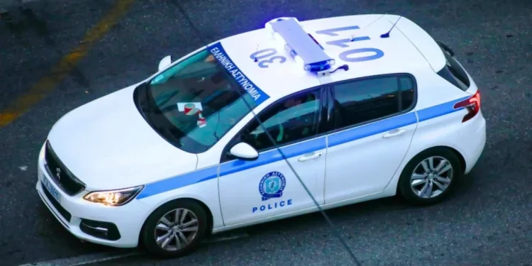 Μεγάλη επιχείρηση της Αντιτρομοκρατικής στην Αθήνα: Οκτώ συλλήψεις