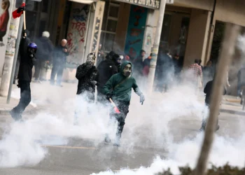 Επεισόδια τώρα στο κέντρο της Θεσσαλονίκης