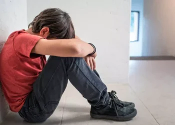 Συνελήφθη 42χρονος για τον βιασμό 13χρονου αγοριού με αυτισμό