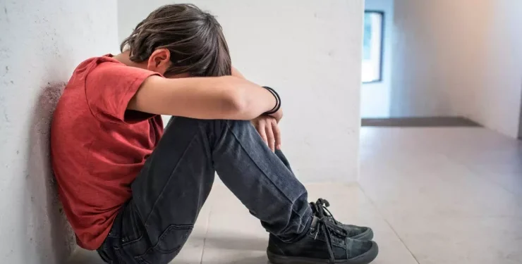 Συνελήφθη 42χρονος για τον βιασμό 13χρονου αγοριού με αυτισμό
