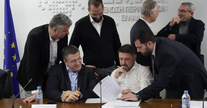 Ομόφωνη η επανεκλογή του Απ. Τζιτζικώστα ως προέδρου της ΕΝΠΕ