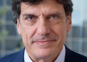 30 χρόνια κινητή τηλεφωνία στην Ελλάδα – Πώς χτίζουμε το τηλεπικοινωνιακό τοπίο του αύριο