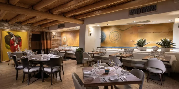 Στη Σάντα Φε υπάρχει  μία από τις καλύτερες συλλογές κρασιού και οινοπνευματωδών ποτών