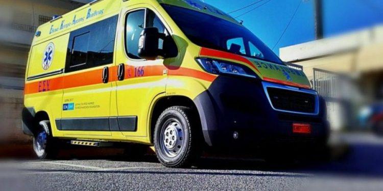 Πατήσια: 19χρονος μαχαίρωσε διευθυντή σχολείου και χτύπησε με σφυρί μαθητή