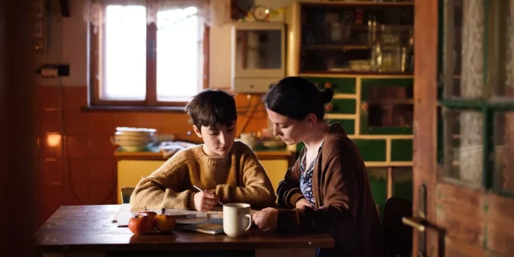 Άνοια: Ο απροσδόκητος παράγοντας που γερνάει γρηγορότερα τον εγκέφαλο