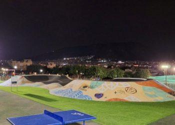 Στον Άλιμο το πρώτο pumptrack στην Αττική, που έχει φτιαχτεί από χώμα και φυσικά στερεά υλικά