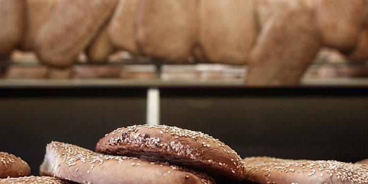 Περισσότερες από 500.000 λαγάνες θα φουρνίσουν οι αρτοποιοί του νομού Θεσσαλονίκης για την Καθαρά Δευτέρα