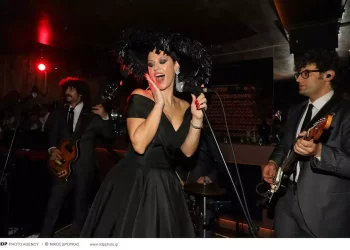 Ραμόνα Βλαντή: Δεν μου λείπει κάτι στην προσωπική μου ζωή, είμαι γεμάτη