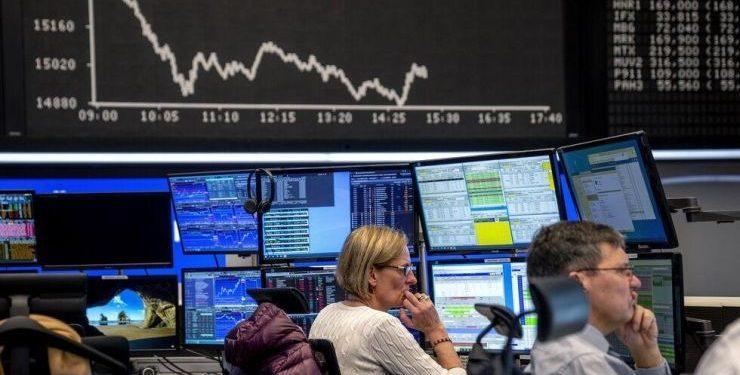 Οι διεθνείς οίκοι επιμένουν, αλλά η αγορά δεν…”τσιμπάει”