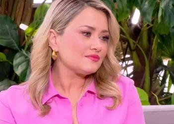 Ιωάννα Ασημακοπούλου: Το χιούμορ με έχει σώσει από πολλές καταστάσεις στη ζωή μου