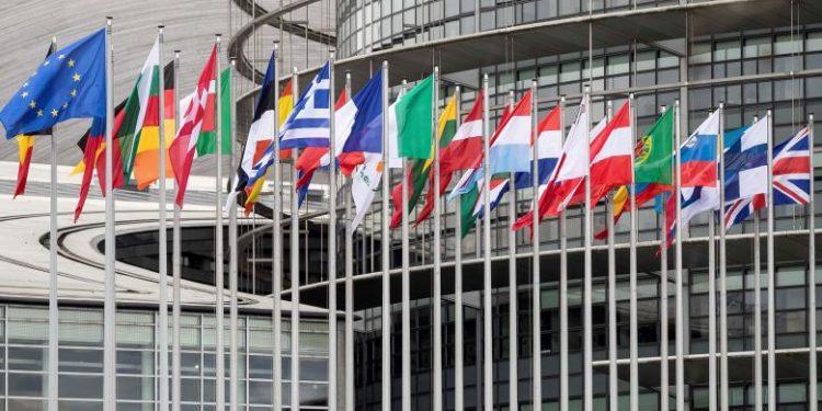 Eurostat: Στο 3,1% ο πληθωρισμός στην Ελλάδα τον Φεβρουάριο – Στο 2,9% στην Ευρωζώνη