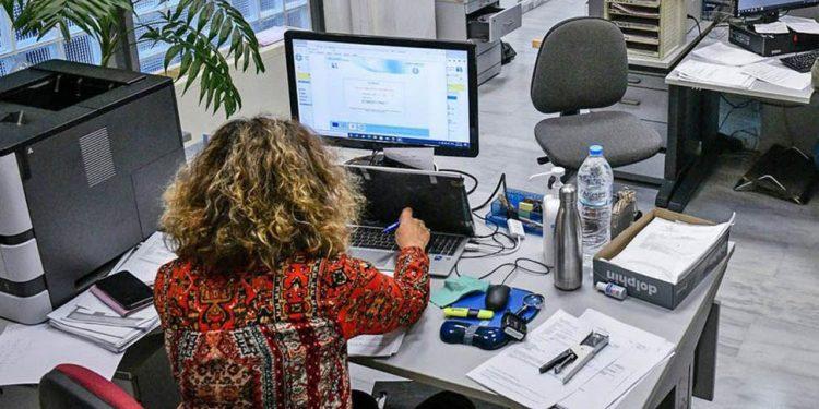 Οι προϋποθέσεις για μειωμένη σύνταξη από το Δημόσιο (παραδείγματα)