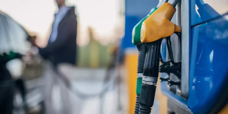 Θέμα χρόνου να φτάσει τα 2 ευρώ η βενζίνη – Που αποδίδεται η νέα αύξηση