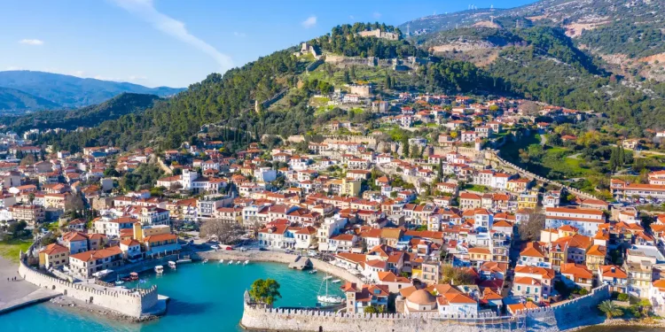 Σαββατοκύριακο στη Ναύπακτο: Απόδραση που τα έχει όλα