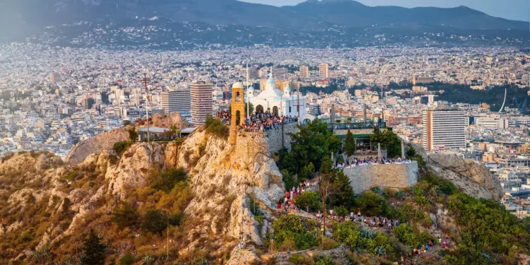 Πάρκα στην Αθήνα: 3+1 οάσεις πρασίνου για αξέχαστες βόλτες