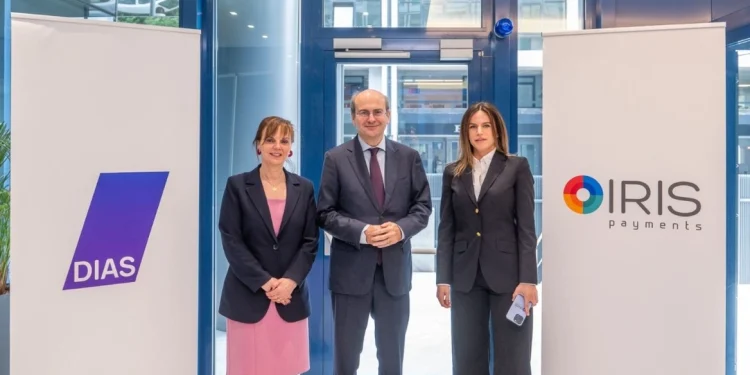 Χατζηδάκης: Το IRIS καλύπτει την ανάγκη των πολιτών για συναλλαγές χωρίς προμήθειες