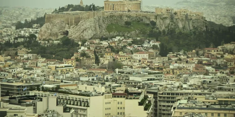 Καιρός – Καλλιάνος: Ζέστη, σκόνη και νοτιάδες, η θερμοκρασία στις 5 μεγαλύτερες πόλεις