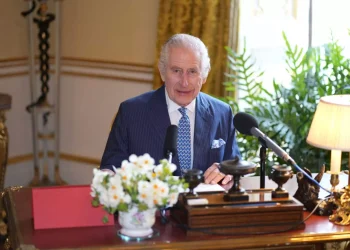 Βασιλιάς Κάρολος: Θα σας υπηρετώ με όλη μου την καρδιά – Παράδειγμα ο Ιησούς για το πώς φροντίζουμε ο ένας τον άλλον