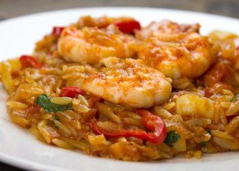 Κριθαρότο γαρίδας: Ένα κριθαρότο τεσσάρων εποχών, που γεμίζει γεύσεις και θαλασσινά αρώματα το στόμα