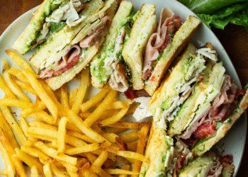 Club Sandwich: Ιστορία, Συνταγή και Παραλλαγές