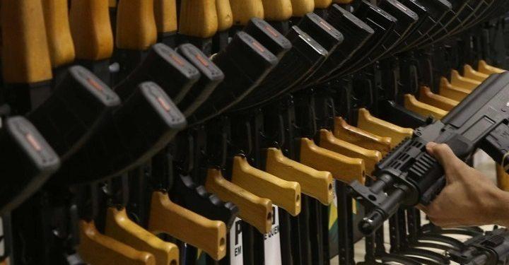 Οι εισαγωγές όπλων στην Ευρώπη διπλασιάστηκαν, κυρίως λόγω του πολέμου στην Ουκρανία