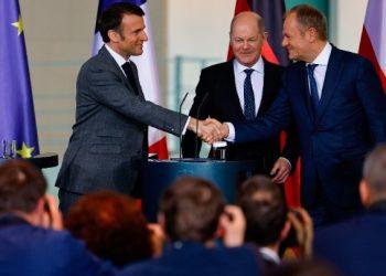Μακρόν, Σολτς, Τουσκ: Αποφασισμένοι να συνεχίσουμε να στηρίζουμε την Ουκρανία