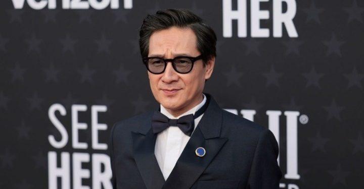 «With Love»: Η νέα ταινία δράσης της Universal με πρωταγωνιστή τον Ke Huy Quan