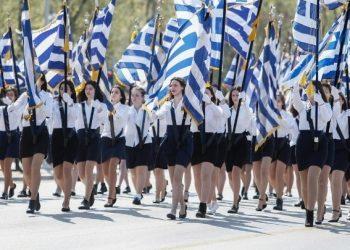 Με παρελάσεις, εκδηλώσεις και δρώμενα οι δήμοι της Αττικής τιμούν την Εθνική Επέτειο