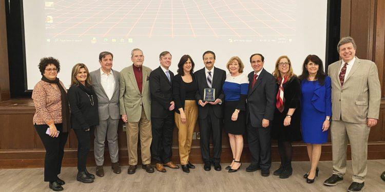 Τα μέλη του Ελληνικού Ιατρικού Συλλόγου Νέας Υόρκης έδωσαν το «παρών» στο 3ο Συμπόσιο για τον Όρκο του Ιπποκράτη. ΦΩΤΟΓΡΑΦΙΕΣ: «ΕΘΝΙΚΟΣ ΚΗΡΥΞ»/ΕΛΕΝΗ ΣΑΚΕΛΛΗ