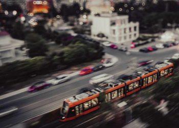 Παπανικολάου: “Το τραμ περισσότερο έβλαψε παρά ωφέλησε τη Γλυφάδα μας”