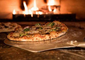 Πίτσα Margherita: Ιστορία, μύθοι και γεύση